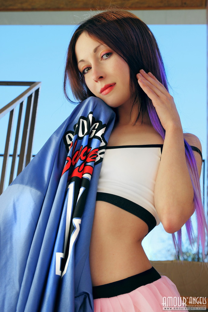 Emo girl shows everything 10