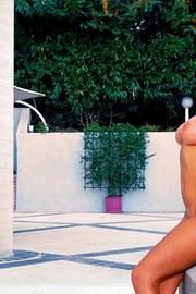 Deven Davis Shows Of Her Hot Body