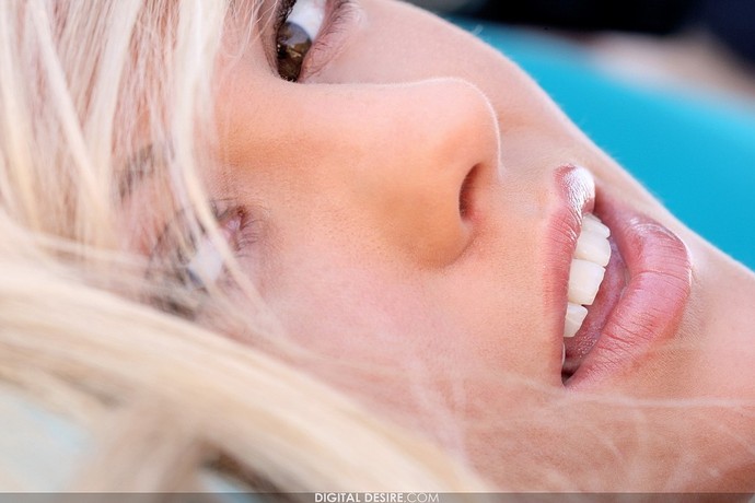 Slender Sexy Body 10