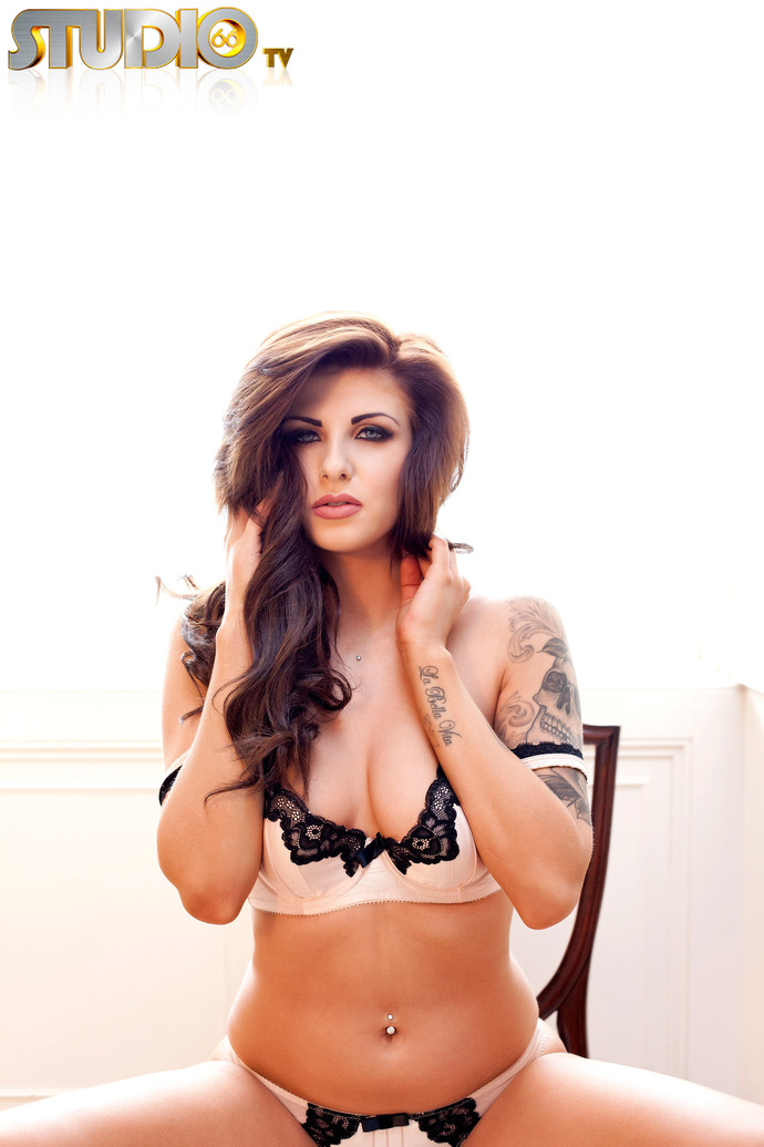 Heavenly Babe Courtney Tugwell 07