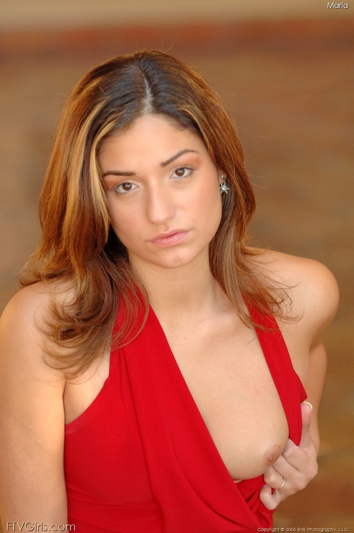 Maria Red Top 13