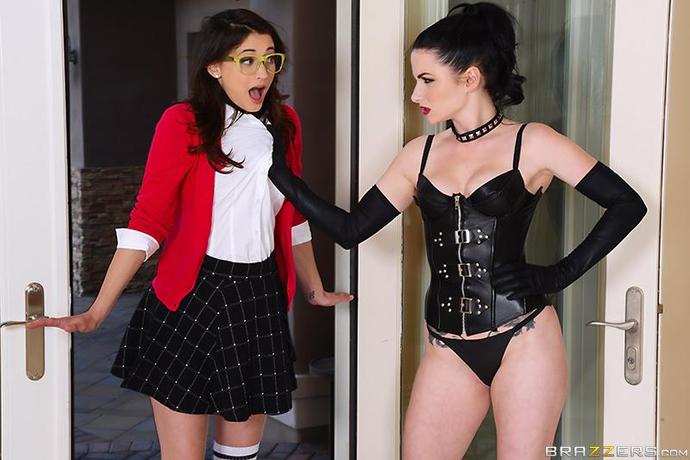Schoolgirl Babe Dominated By Leather Chick 01