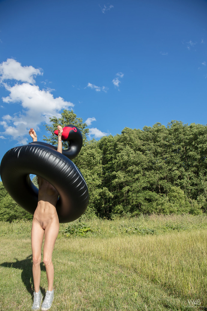 Fun With Black Swan 20