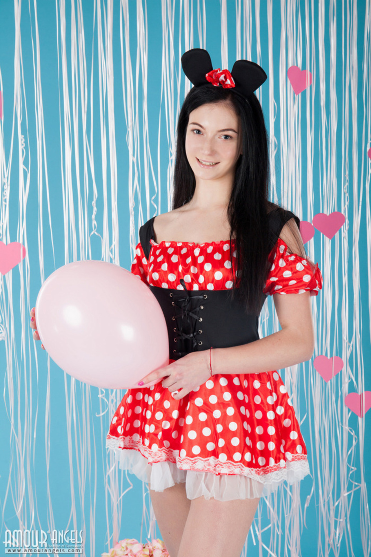Playful Amour Angel 01