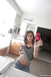 Kiera Taking Selfies 