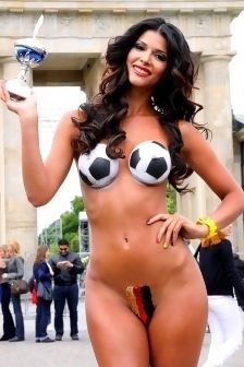 Sexy Micaela Schaefer Euro 2012