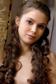 Curly Haired Kristel Posing Nude