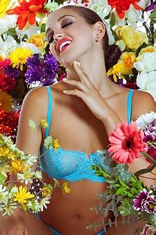 Beautiful Jaclyn Swedberg