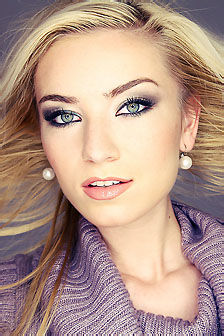 Diana Hot Natural Beauty