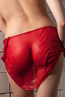 Cassie Laine Under The Shower